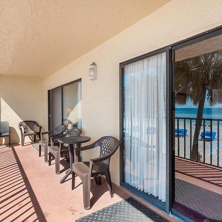 104 Las Brisas Condo St. Pete Beach Zewnętrze zdjęcie